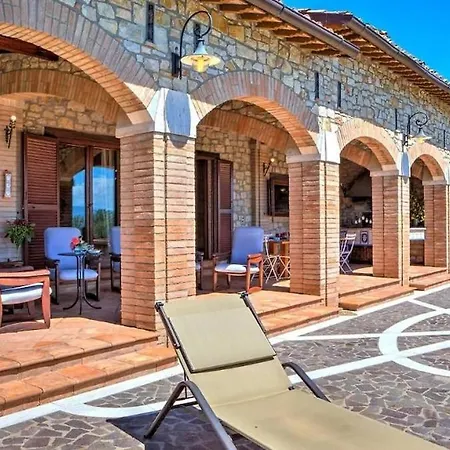 Villa Amorosa - *